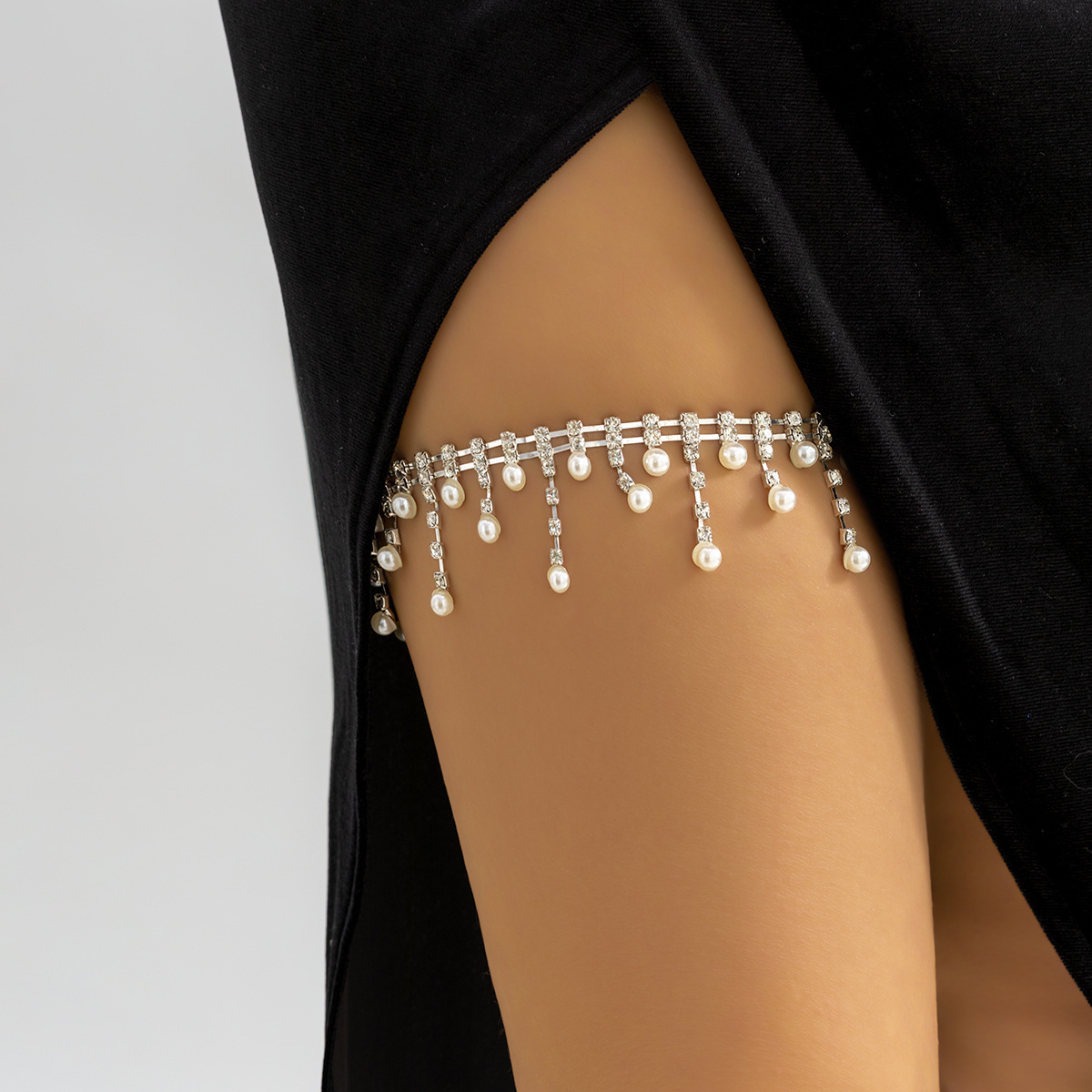 Body Jewelry Leg Chain - Жемчужная цепочка на ногу для женщин,